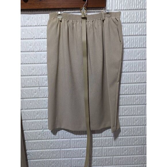 Alfred Dunner Women's Tan 3 Pc Polyester Belted Skirt And Pant Suit Size 14 - Picture 7 of 9